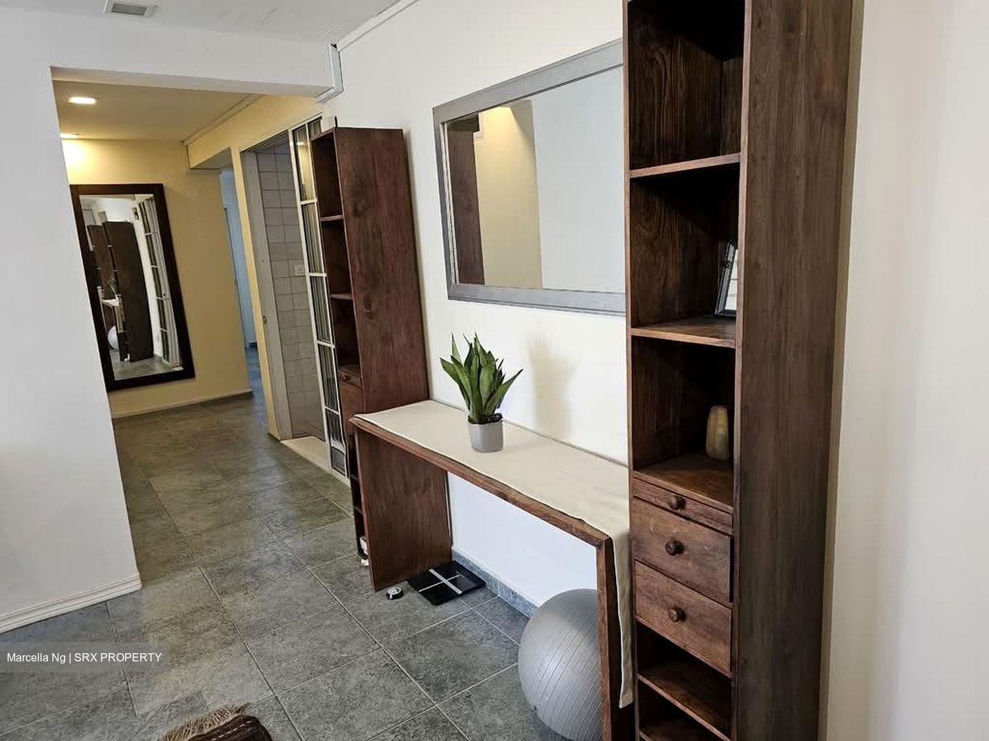 Pine Grove (D21), Condominium #557337811